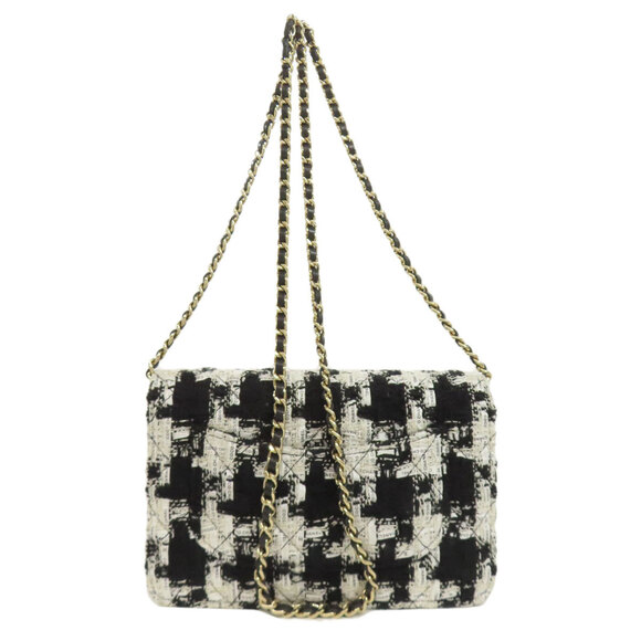 CHANEL Black Logo Wallet - Picture 2 of 16